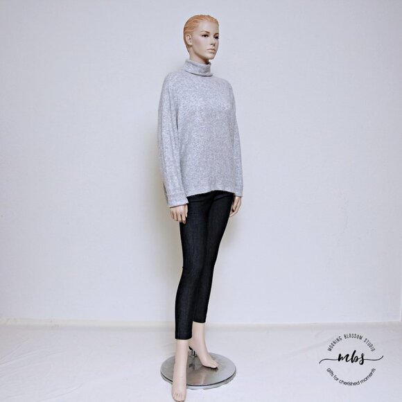 Lulu's Favorite Dream Heather Grey Turtleneck Sweater Gray Women Size L - Picture 6 of 11